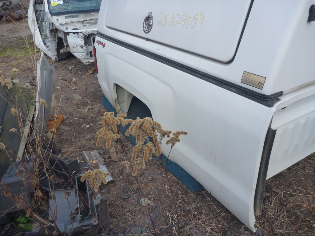 Błotnik Ćwiartka Bok Paka Chevrolet Silverado 13-