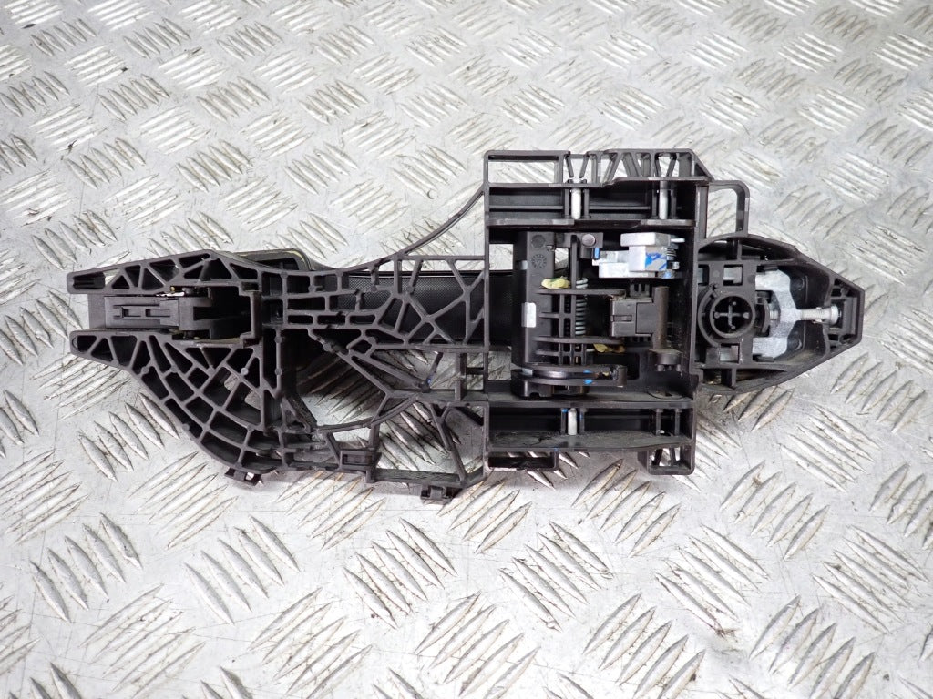 Klamka Prawa Tylna Chrome Dodge RAM V 4x4 19-