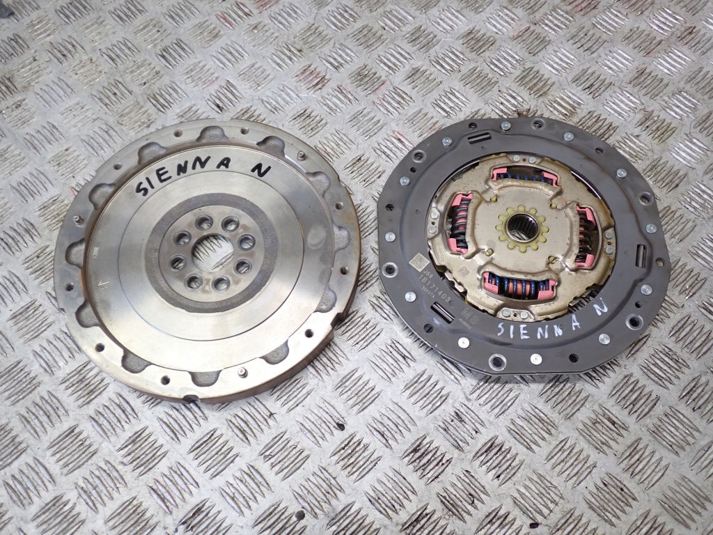 Toyota Sienna XL40 2.5 Hybrid A25A-S83 2021- Clutch Kit