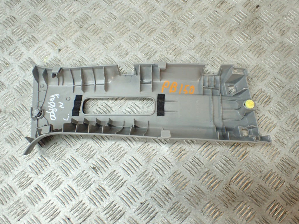 Upper Left B-pillar Trim Panel, Centre Left, 2020 Honda Odyssey