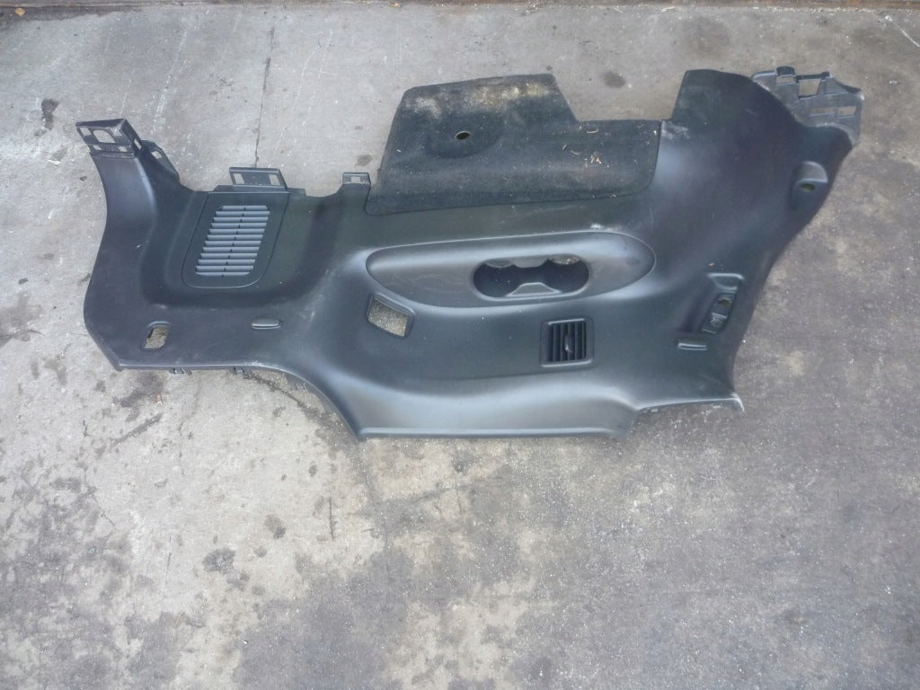 Boczek Bagażnika Prawy Tył Infiniti JX35 QX60 13-