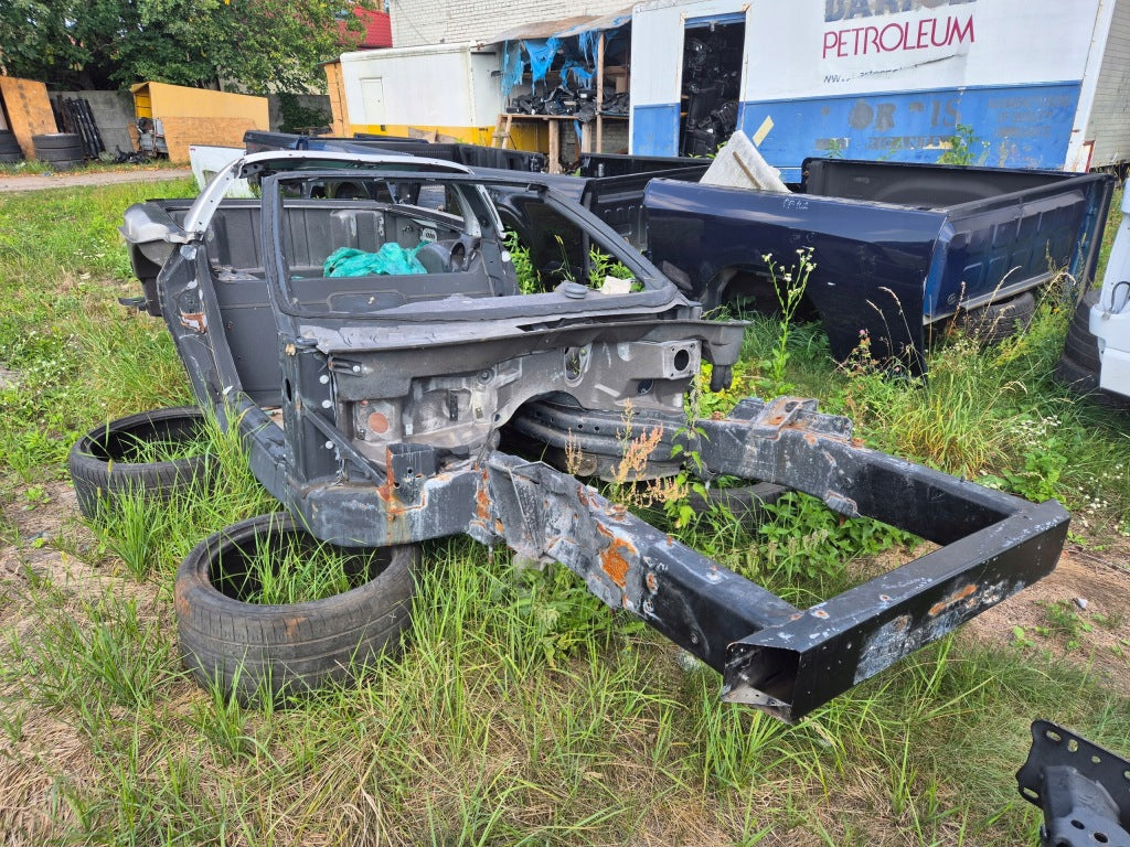Rama Kpl. Wanna Ćwiartki Belka Wzmocnienie Chevrolet Corvette C5 2001