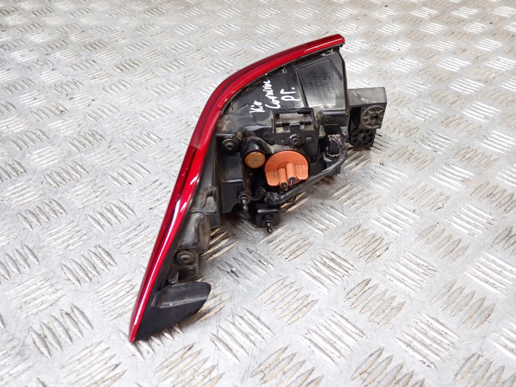 Lampa Tylna Tył Prawa Kia Carnival LX 3.5 KA4 2020-