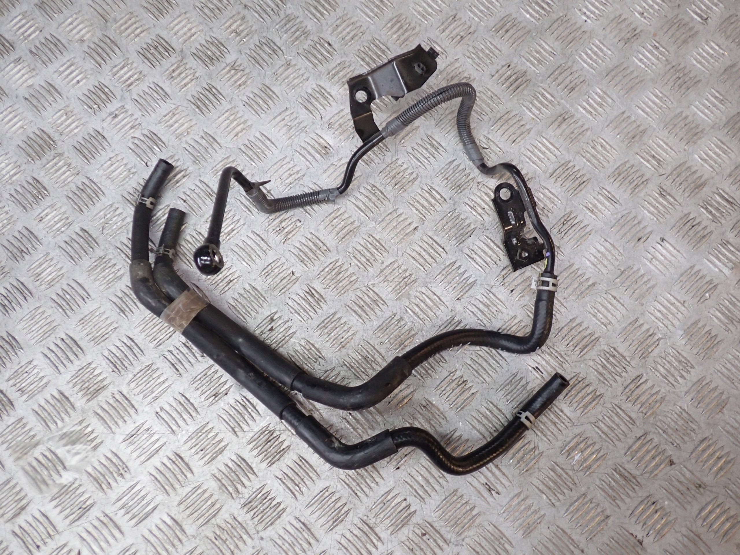 Rurka Wąż Przewód Oleju Skrzyni Toyota Sienna XL40 2021