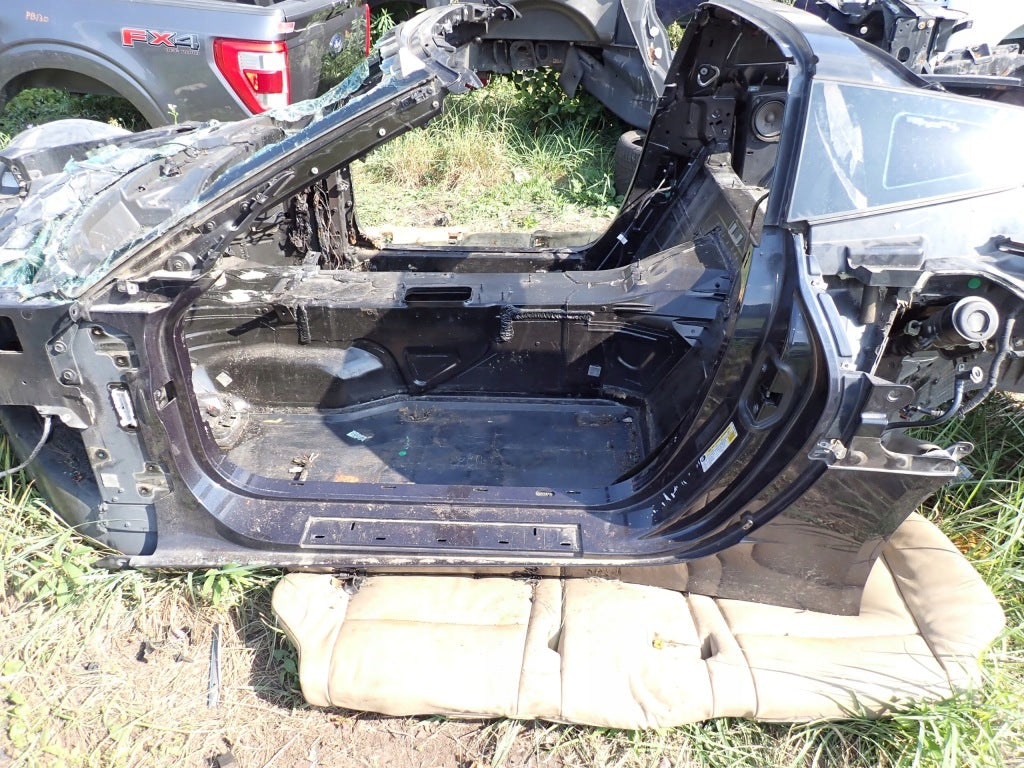 Rama Ćwiartka Tylna Tył Wanna Belka Cały Tył Chevrolet Corvette C7 2014-