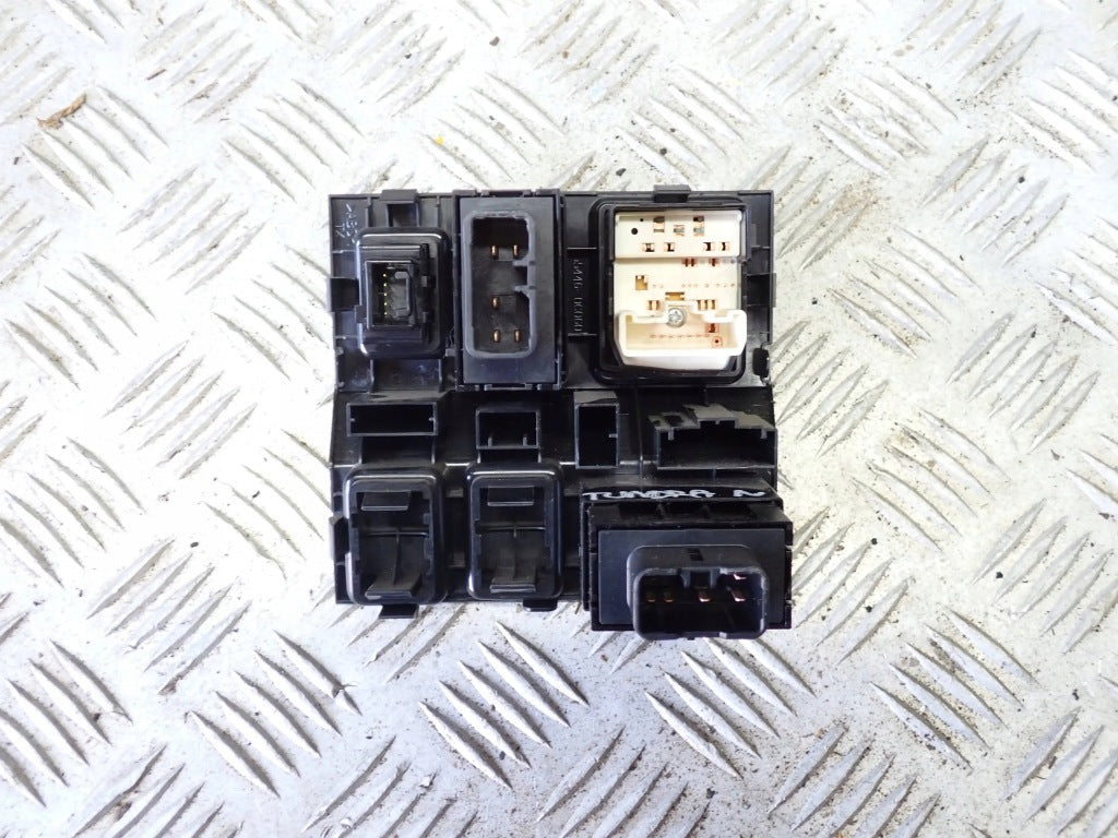 Panel Lusterek Lamp Oświetlenia Toyota Tundra 2016