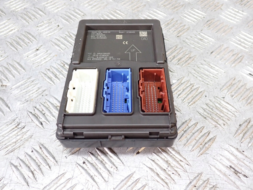 Comfort Control Module BCM Honda Pilot 4 YG2 3.5 J35Y8 4x4 2023