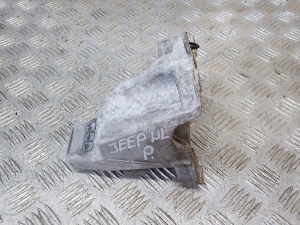 Łapa Silnika Prawa Jeep Grand Cherokee WL 3.6 21-