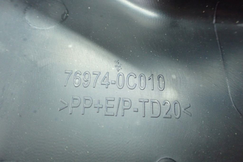 Osłona Tylna Dolna Kabiny Toyota Tundra 2022-