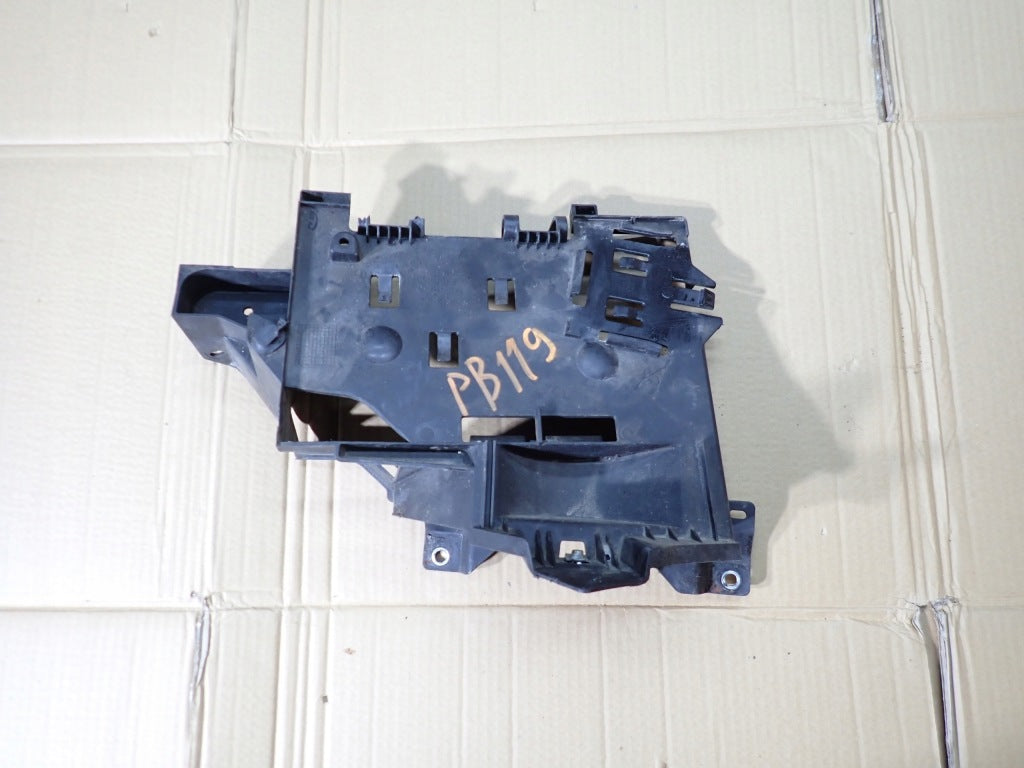 Podstawa Mocowanie Komputera Sterownika ECM Chevrolet Silverado Sierra 19-