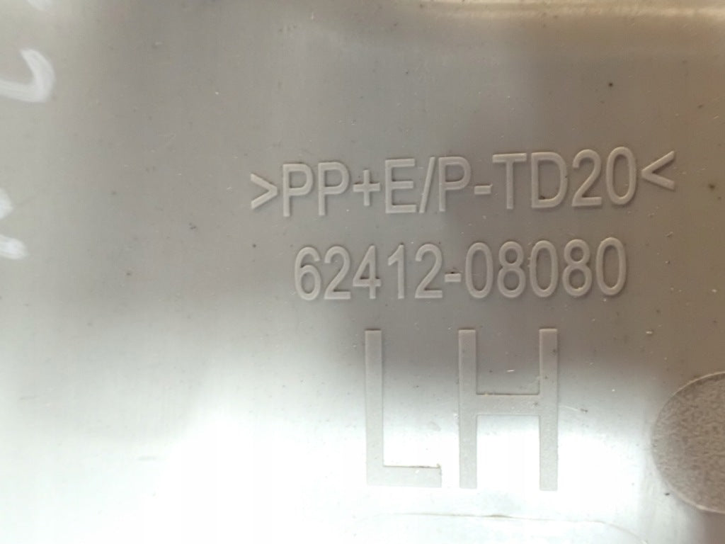 Osłona Słupka B Lewa Toyota Sienna XL40 2021