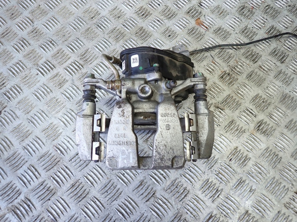 Zacisk Tylny Tył Elektryczny Ford F150 3.5 Powerboost 5.0 V8 2018-2024