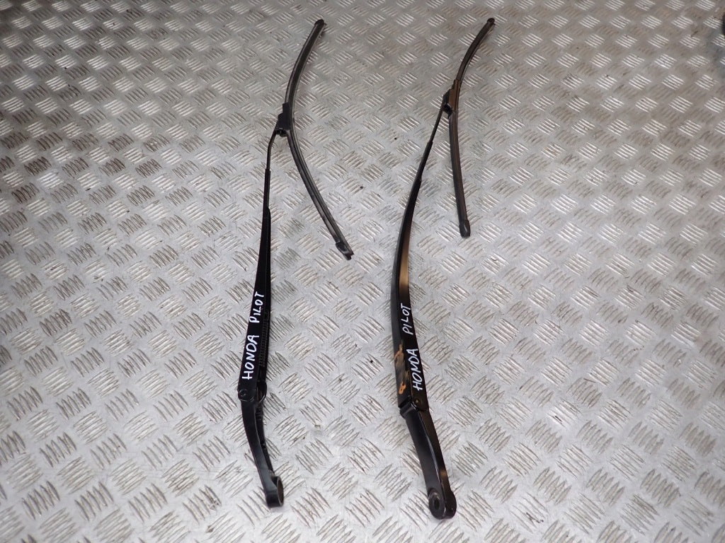 Wiper Blades Arms Pair Honda Pilot 4 YG2 4x4 23-