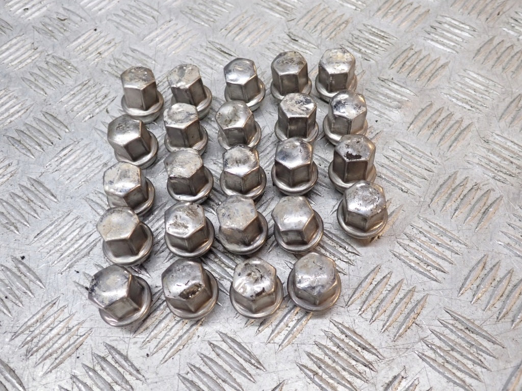 Wheel Nut Bolt Jeep Wagoneer Grand Wagoneer WS 22-