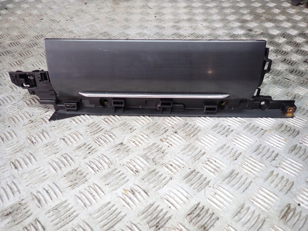 Schowek Deski Ford F150 2021-