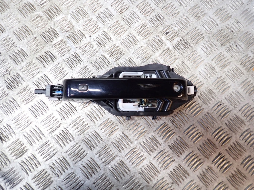 Left Front Door Handle Keyless Ford F150 Lariat 2021-