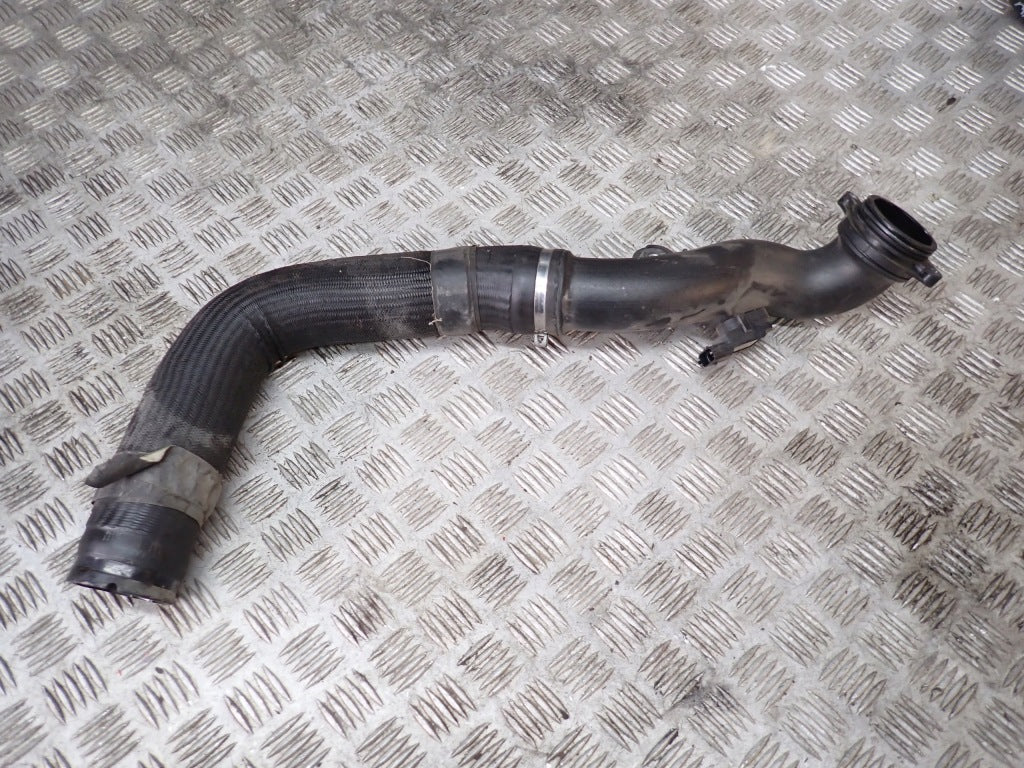 Rura Turbiny Turbo Intercoolera Prawa Maserati Quattroporte VI 3.8 GTS 13-