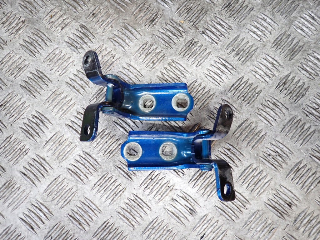Front Door Hinges Chevrolet Silverado Suburban Yukon Escalade Tahoe 2019-