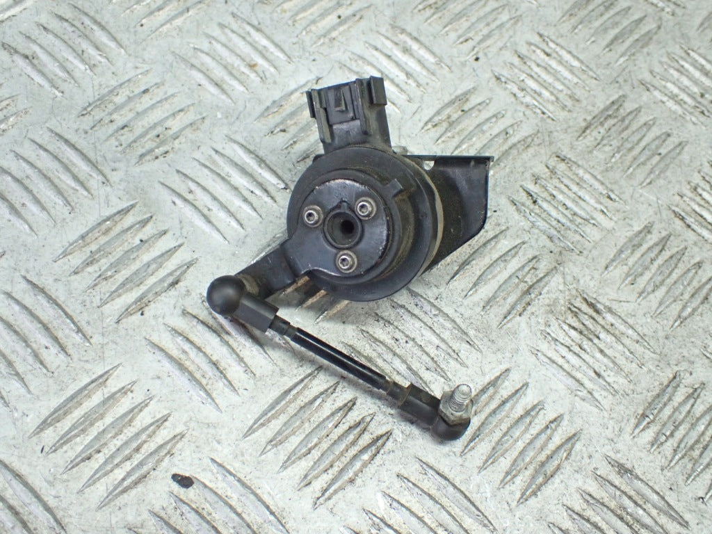 Czujnik Poziomowania Lamp Przód Przednich Chevrolet Corvette C7 2014-