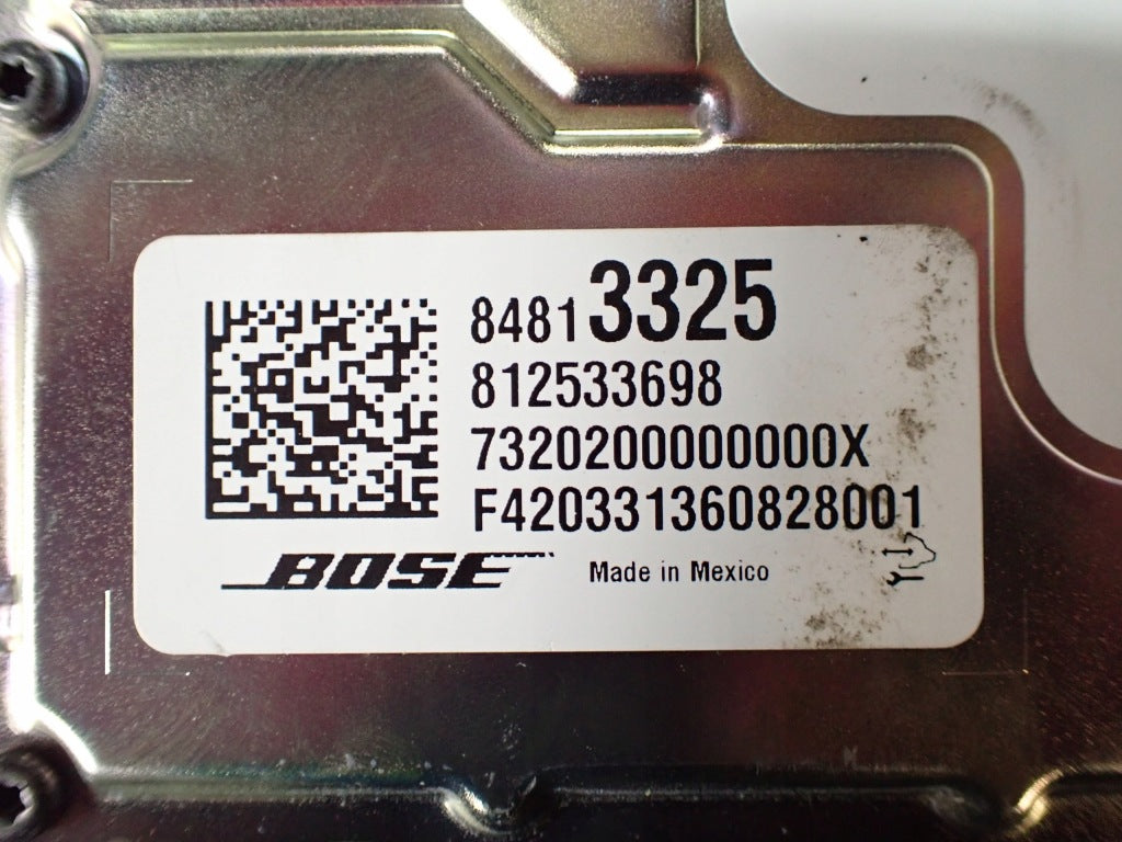 Zestaw Głośników Wzmacniacz Subwoofer BOSE GMC Sierra AT4 Silverado 19-