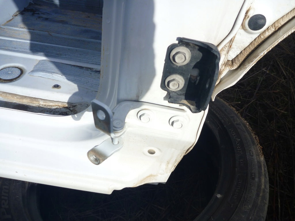 Zawias Drzwi Chevrolet Silverado 2013-