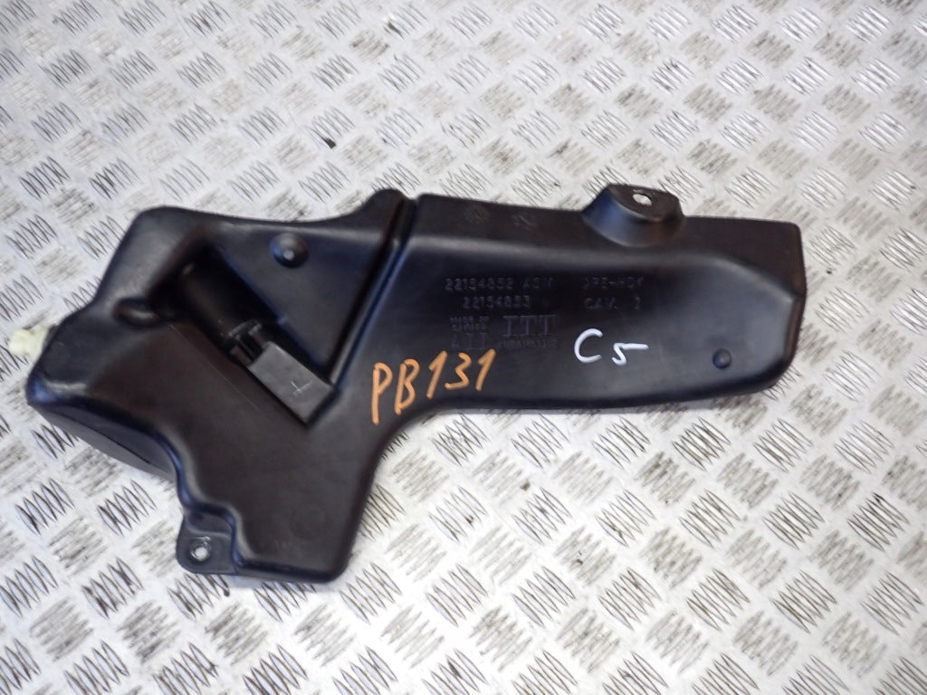Zbiorniczek Spryskiwaczy Chevrolet Corvette C5 5.7 2002