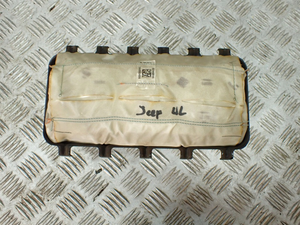 Poduszka Deski Pasażera Airbag Jeep Grand Cherokee WL 4x4 21-