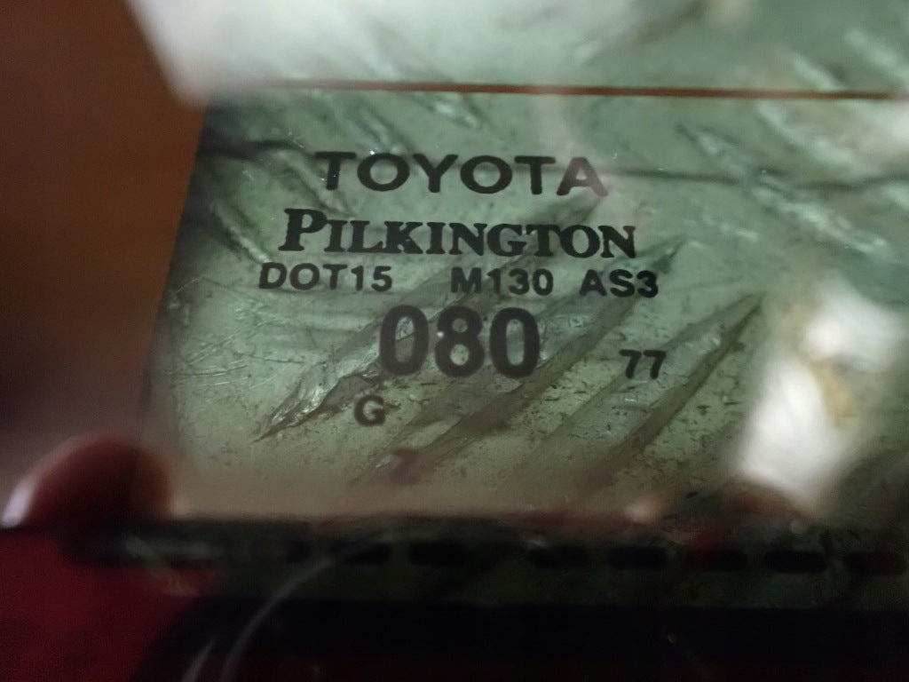 Szyba Tylna Tył Grzana Ogrzewana Toyota Tundra 2022-