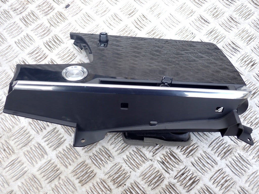 Wyświetlacz Nawigacji Monitor LCD Radio Chevrolet Corvette C8 2020-