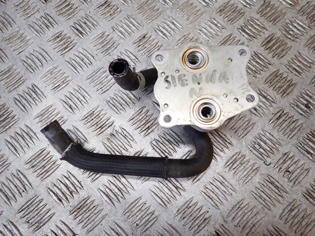 Chłodnica Oleju Silnika Toyota Sienna XL40 2.5 Hybryda A25A-S83 2021-