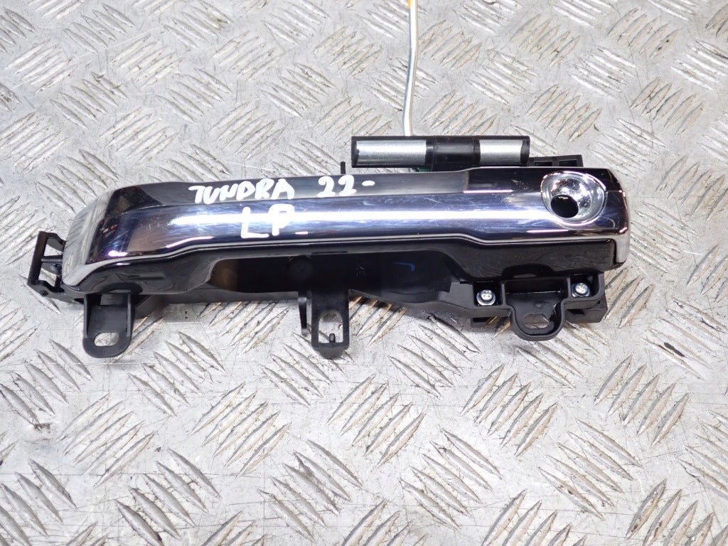 Klamka Drzwi Lewa przednia Lewy Przód Toyota Tundra Sequoia Limited 22-