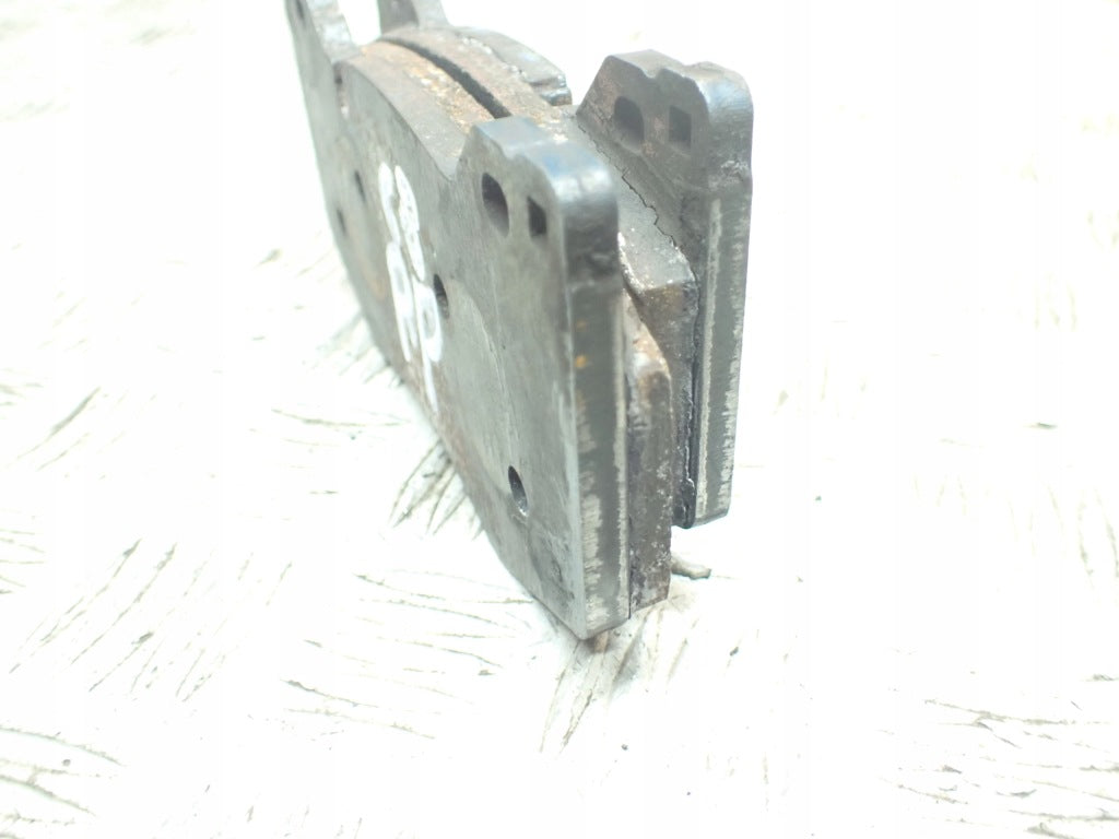 Klocki Hamulcowe Przednie Kpl. 8 mm Chevrolet Corvette C8 Z51 2020-