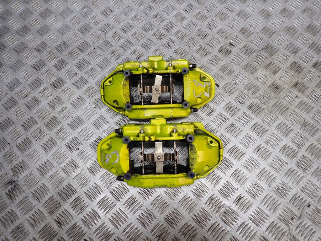 Zacisk Tylny Tył Chevrolet Corvette C8 Z51 2020-