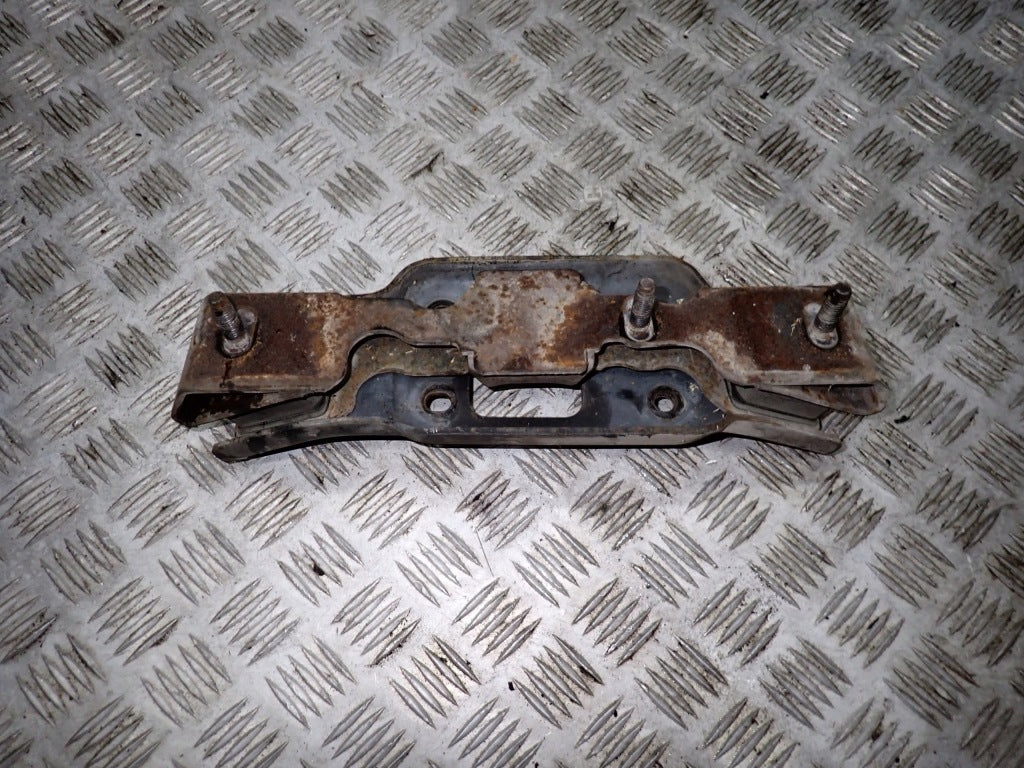 Gearbox Support Arm Jeep Wrangler JK 3.6 2012