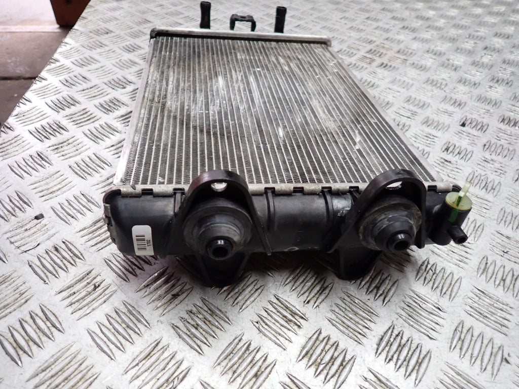 Rear Water Radiator Chevrolet Corvette C8 Z51 2020-