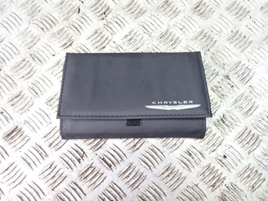 Instrukcja Etui Kpl. Chrysler Pacifica 2016-