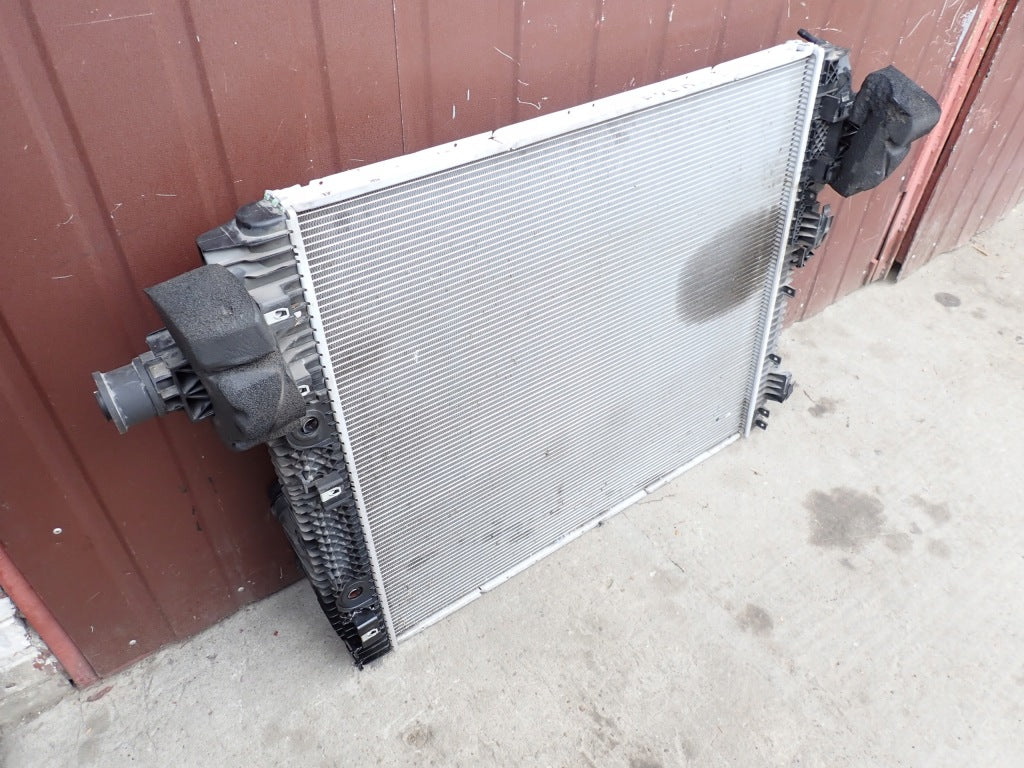 Water Cooler Ford F350 F250 6.2 4x4 2017-