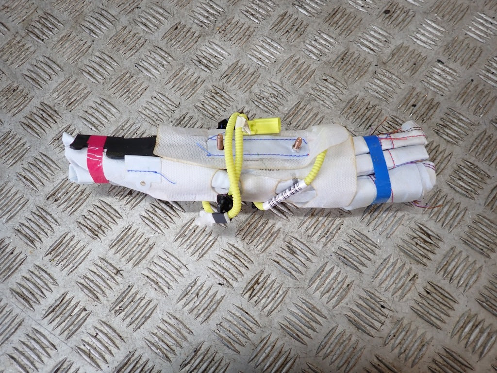 Poduszka Boczna Fotela Prawa Przednia Przód Airbag Toyota Sienna XL40 2021