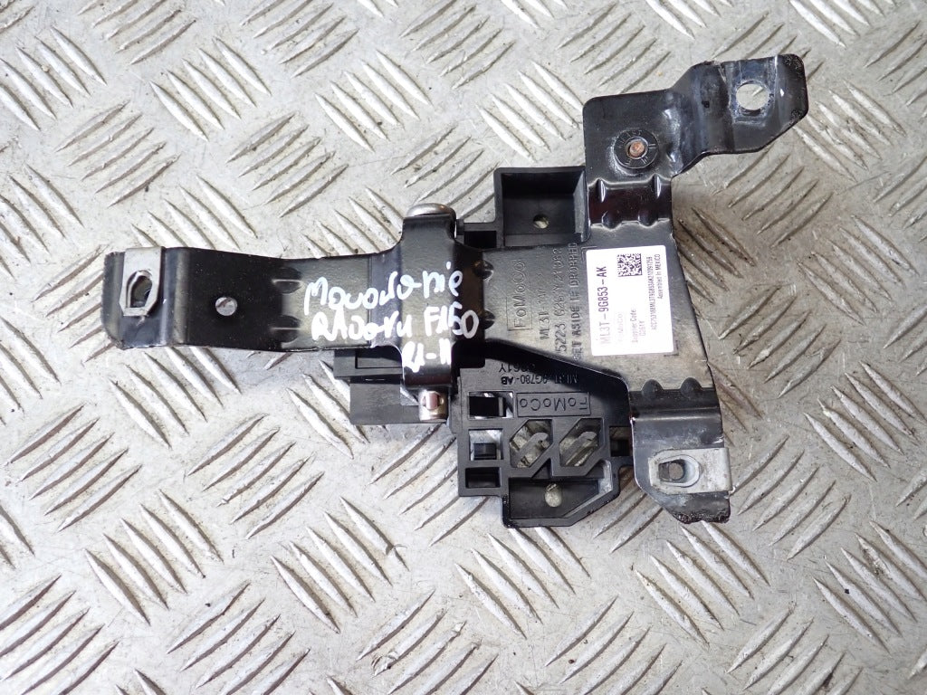 Mocowanie Uchwyt Radaru Przód Ford F150 Crew Cab 2022-