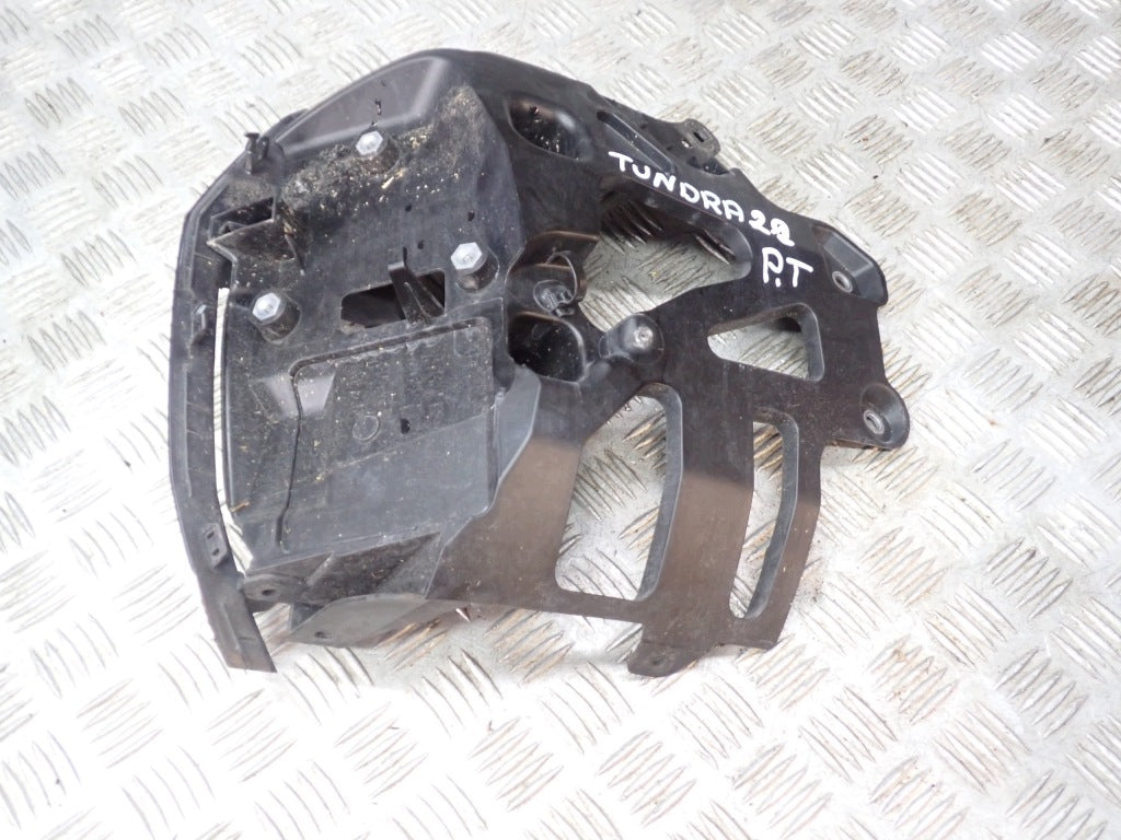 Mocowanie Uchwyt Radaru Blind Spot Prawe Tylne Toyota Tundra 3.4 3.5 2022-