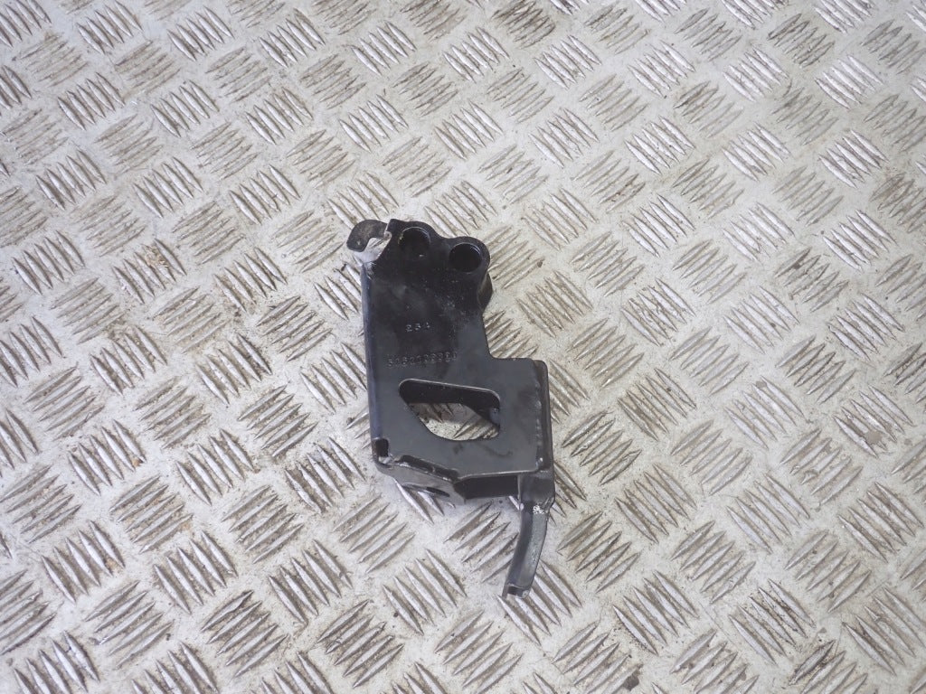 Right Steering Rack Mount Bracket Toyota Tundra Sequoia 2022-