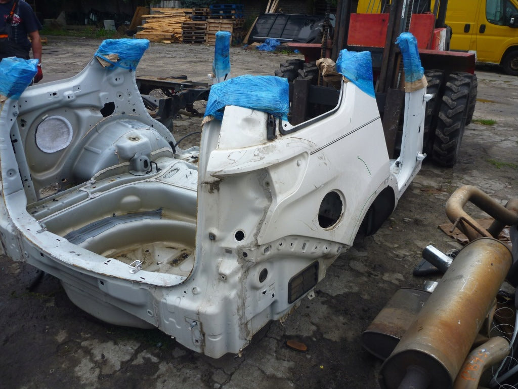Ćwiartka Tylna Tył Prawa Ford Explorer 2011