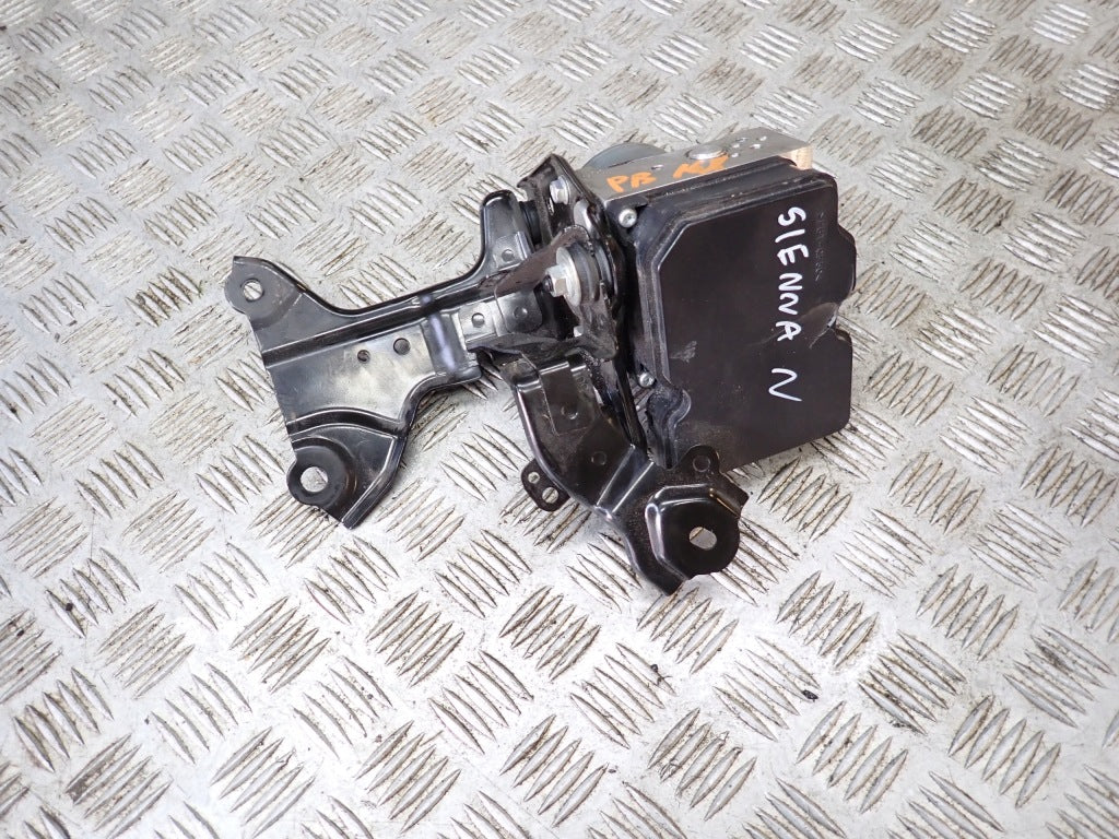 Pompa ABS Toyota Sienna 2.5 Hybrid 2021