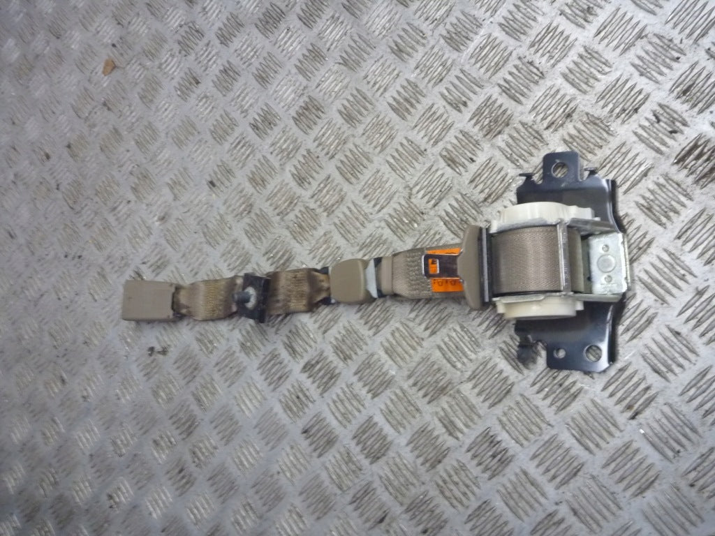 Rear Center Belt Escalade Suburban Yukon Tahoe 15-