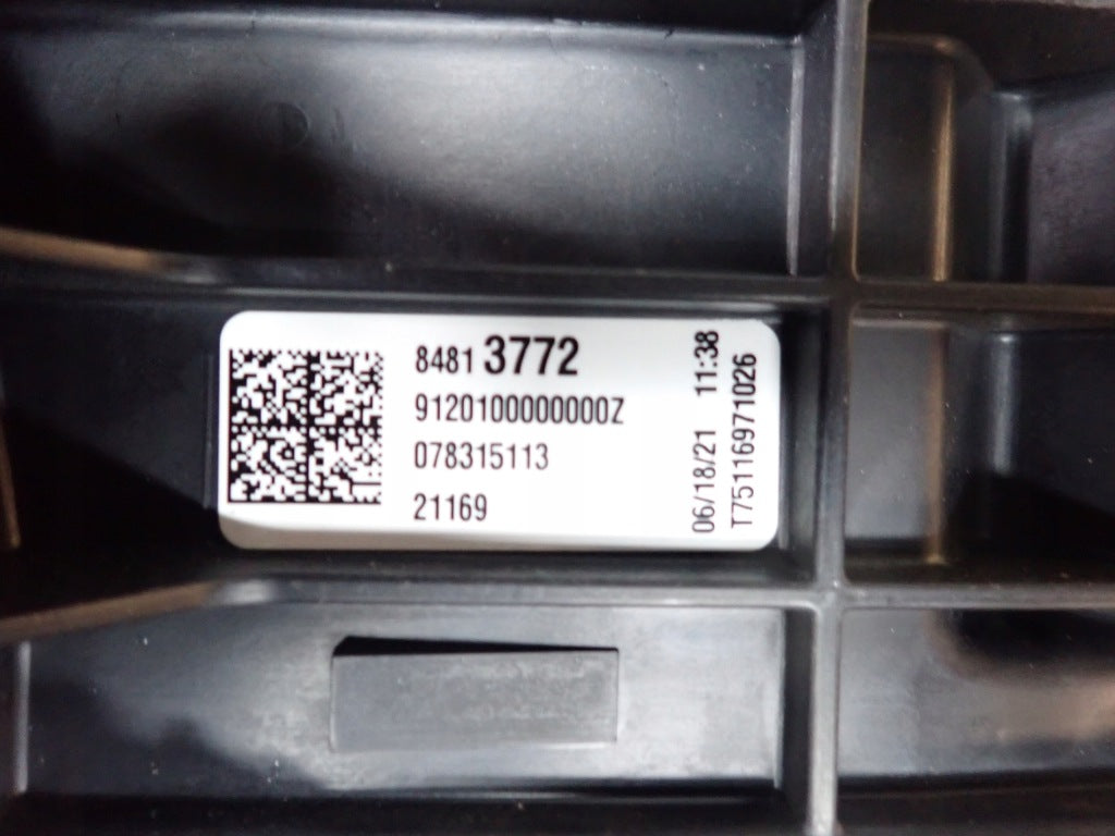 Obudowa Filtra Powietrza Chevrolet Corvette C8 20-