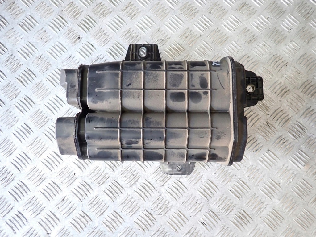 Filtr Węglowy Paliwa Kia Carnival LX KA4 2020-