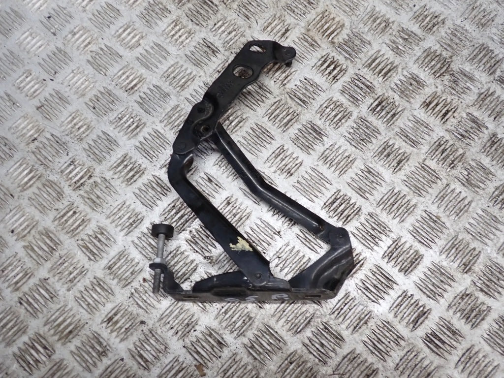 Hood Hinges Pair Chevrolet Corvette C5