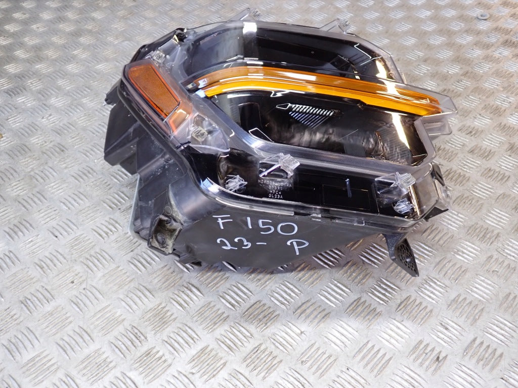Lampa Prawa Przednia Przód Reflektor Prawy LED Moduł Ford F150 2025 LIFT