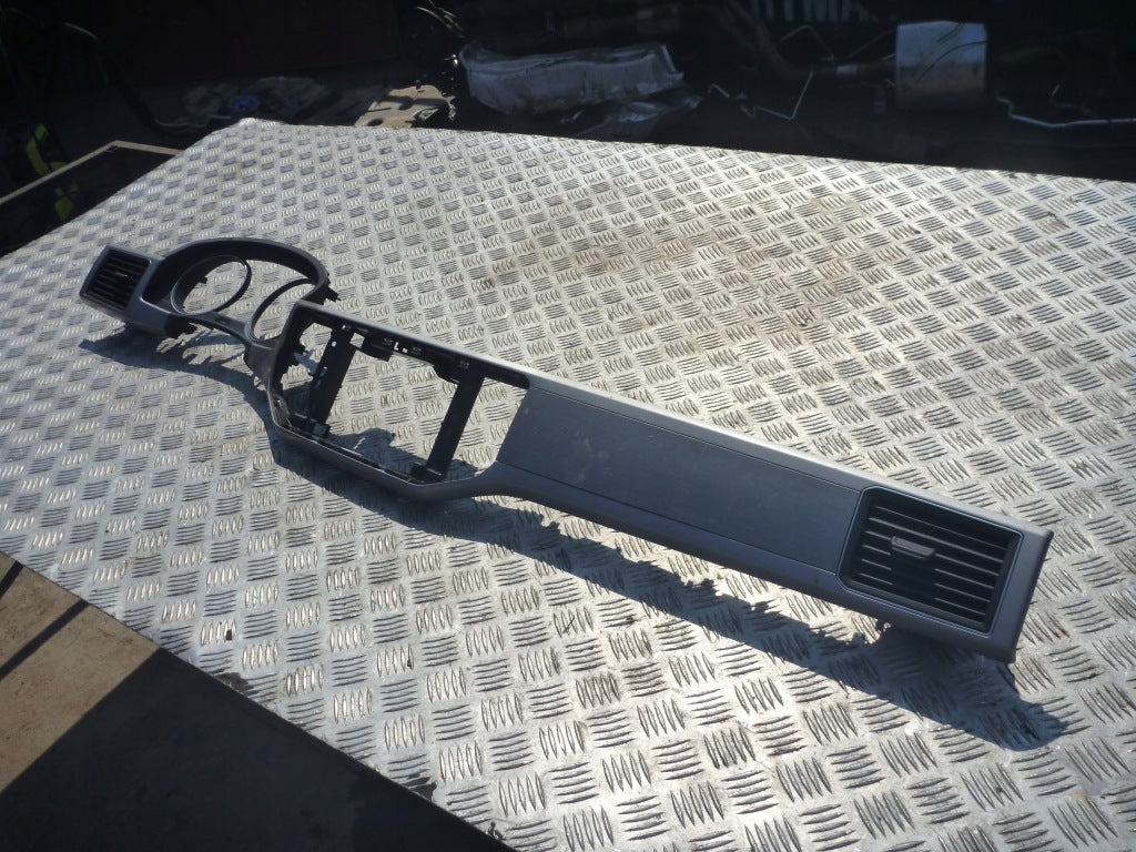 Decor Chrome Board Grille Strip VW Atlas Teramont