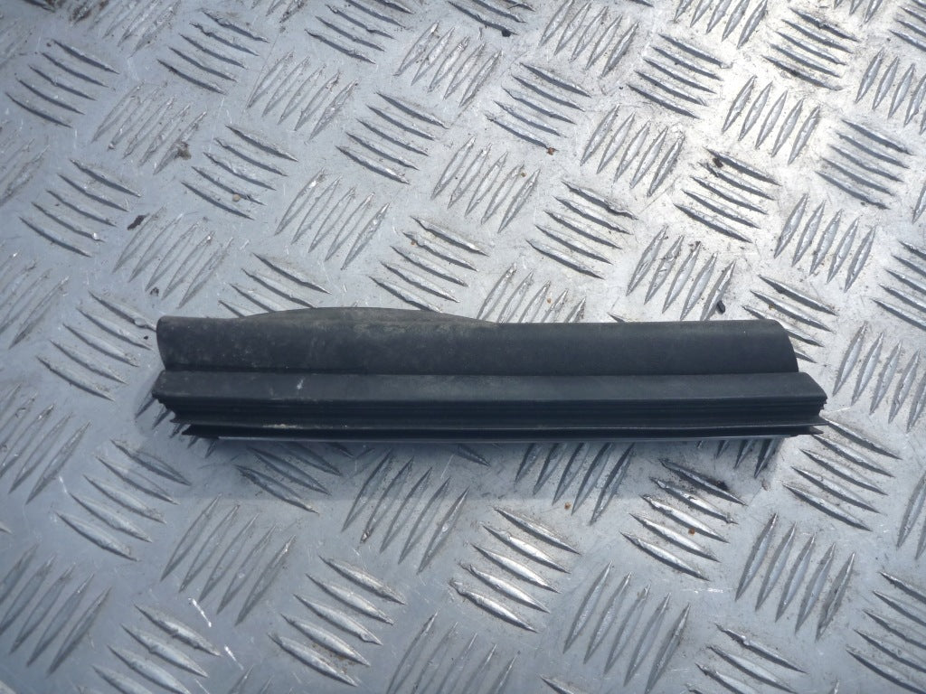 Corvette C7 Convertible Window Frame Mounting Seal